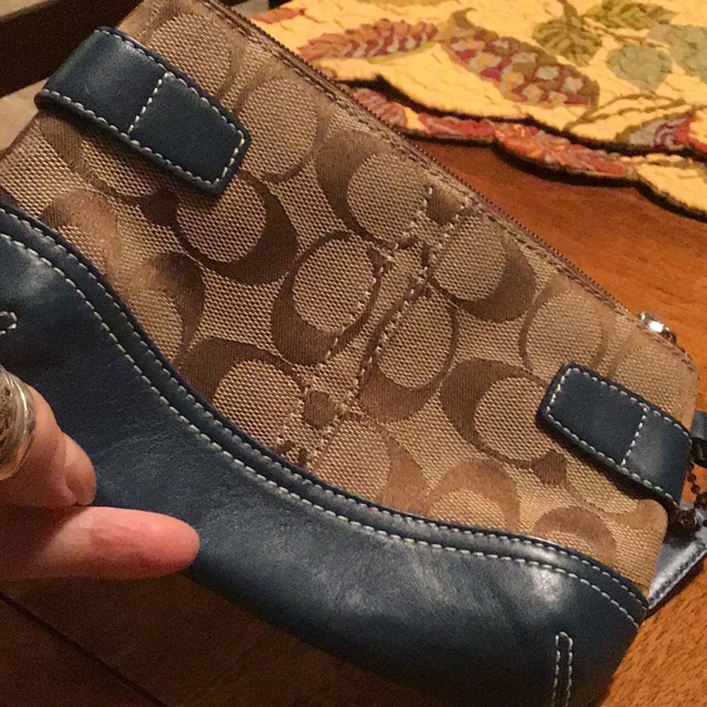 Cute Coach wristlet with blue leather trim - Picture 2 of 5